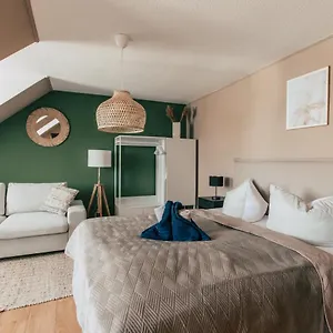 Luga Homes - Rosental Apartment